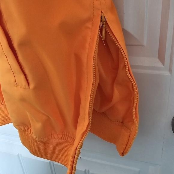 Vintage Pro Player "TENNESSEE" Collegiate V-neck Pullover in Size Medium - Picture 12 of 16